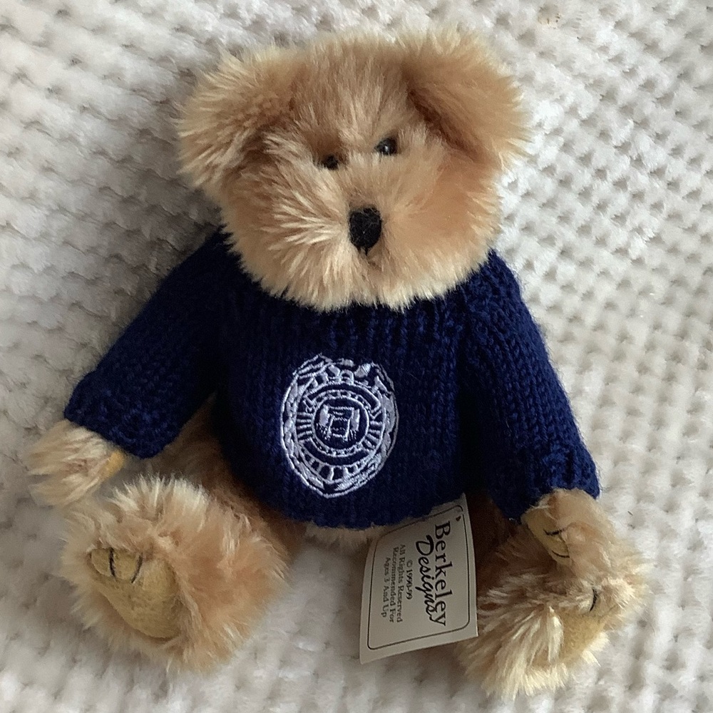 Berkeley Designs Jointed Plush Bear Stuffed Animal in Blue Knit Sweater w Tags